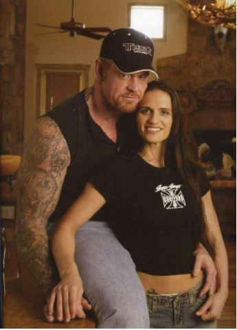 Sara Calaway with her ex-husband, The Undertaker.